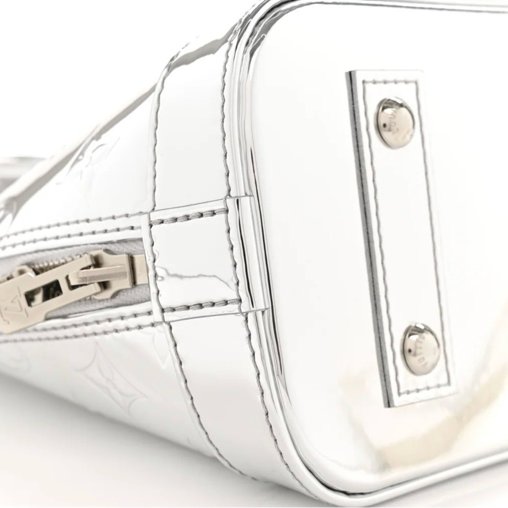 Louis Vuitton Alma Mirior BB min bag sold out! - Picture 9 of 12